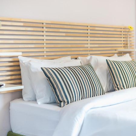 Studio Under Acropolis Rock Атина Екстериор снимка